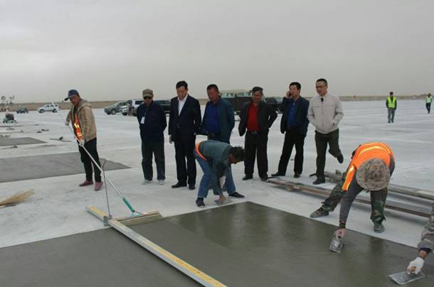 //static2.ivwen.com/users/9857553/1c300f33643d4e56939381650f9f6396.jpg-mobile